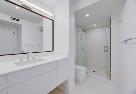 1 Las Olas Circle Fort Lauderdale FL 33316