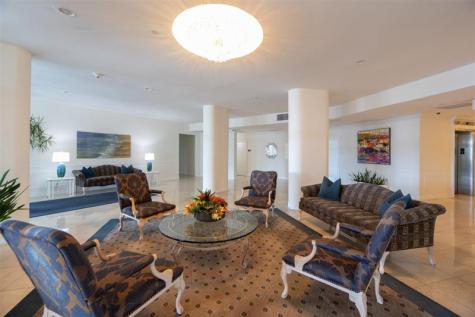 1 Las Olas Circle Fort Lauderdale FL 33316