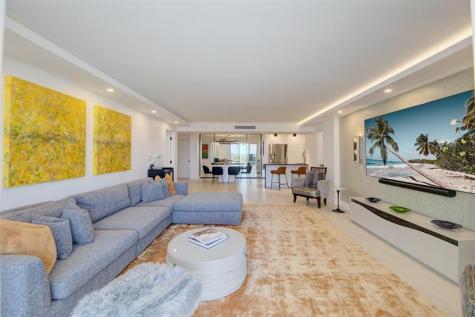1 Las Olas Circle Fort Lauderdale FL 33316