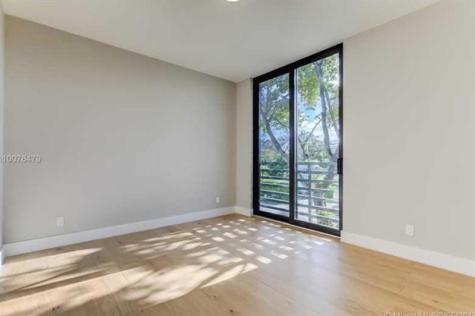 1400 NE 6 Street Fort Lauderdale FL 33304