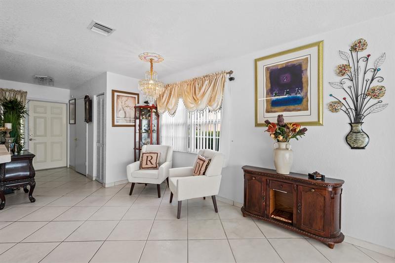 8940 NW 38th Drive Coral Springs FL 33065