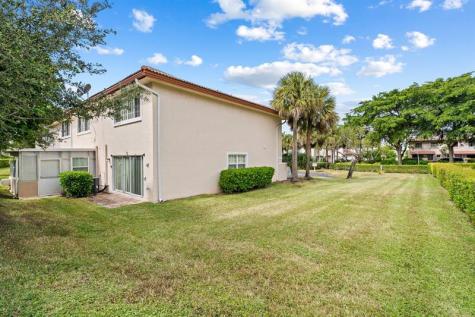 8940 NW 38th Drive Coral Springs FL 33065