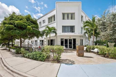 561 Bayshore Drive Fort Lauderdale FL 33304