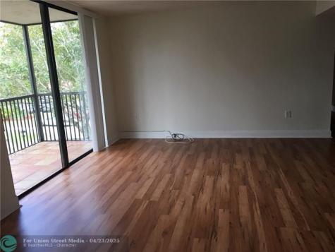 5530 NW 44th Street Lauderhill FL 33319