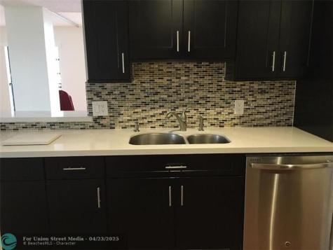5530 NW 44th Street Lauderhill FL 33319