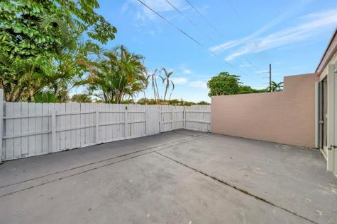 8454 NW 31st Court Sunrise FL 33351
