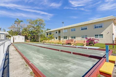 1501 N 12th Court Hollywood FL 33019