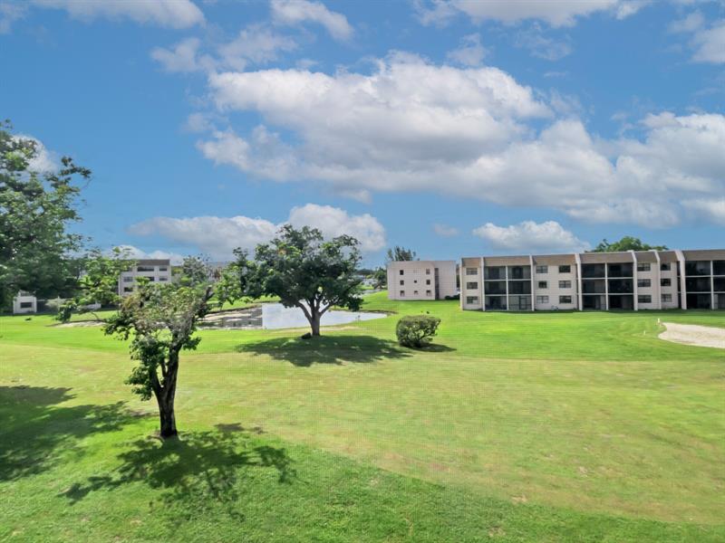 10402 Sunrise Lakes Boulevard Sunrise FL 33322