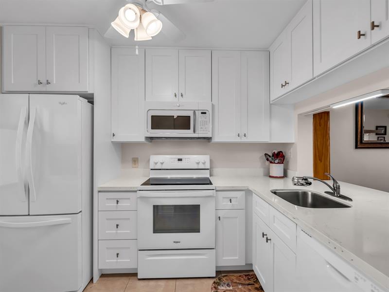 10402 Sunrise Lakes Boulevard Sunrise FL 33322