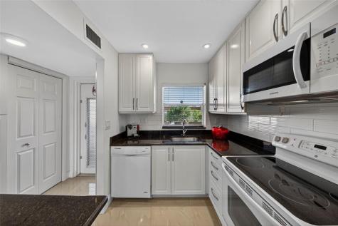 2781 N Pine Island Road Sunrise FL 33322