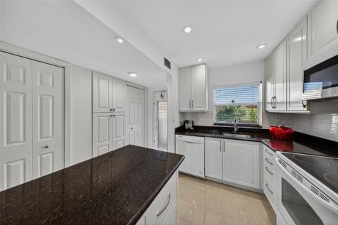 2781 N Pine Island Road Sunrise FL 33322