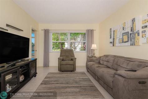 3431 NW 50th Avenue Lauderdale Lakes FL 33319