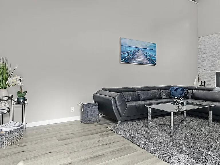 9370 SW 1st Street Plantation FL 33324