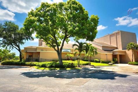 3346 Carambola Circle S Coconut Creek FL 33066