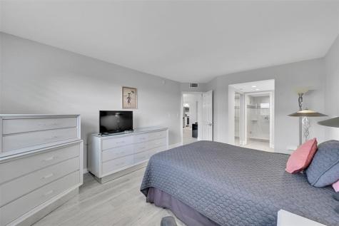 1701 Andros Isle Coconut Creek FL 33066