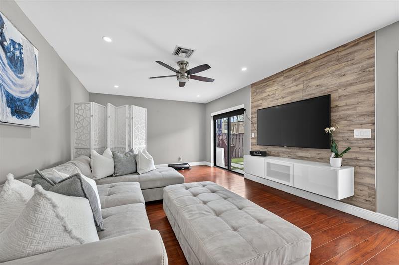 2692 NW 99th Avenue Coral Springs FL 33065