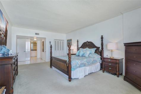 2100 S Ocean Lane Fort Lauderdale FL 33316