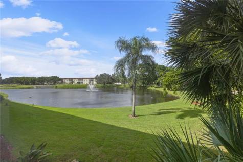 4301 Martinique Circle Coconut Creek FL 33066