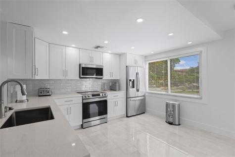 4301 Martinique Circle Coconut Creek FL 33066