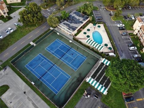 9460 Sunrise Lakes Boulevard Sunrise FL 33322
