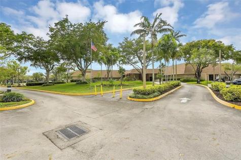 9460 Sunrise Lakes Boulevard Sunrise FL 33322