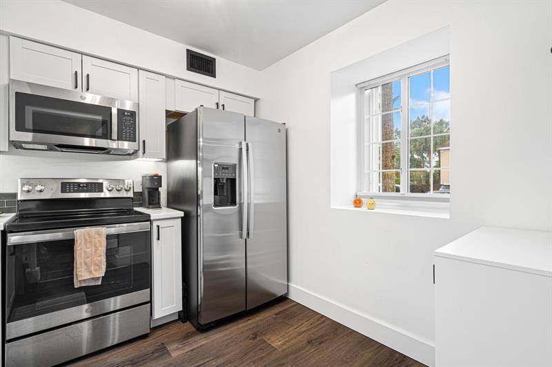 4620 W Mcnab Road Pompano Beach FL 33069