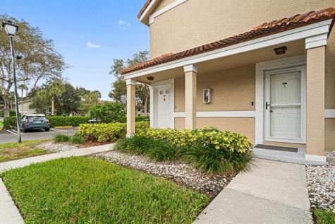 4620 W Mcnab Road Pompano Beach FL 33069