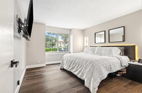4620 W Mcnab Road Pompano Beach FL 33069