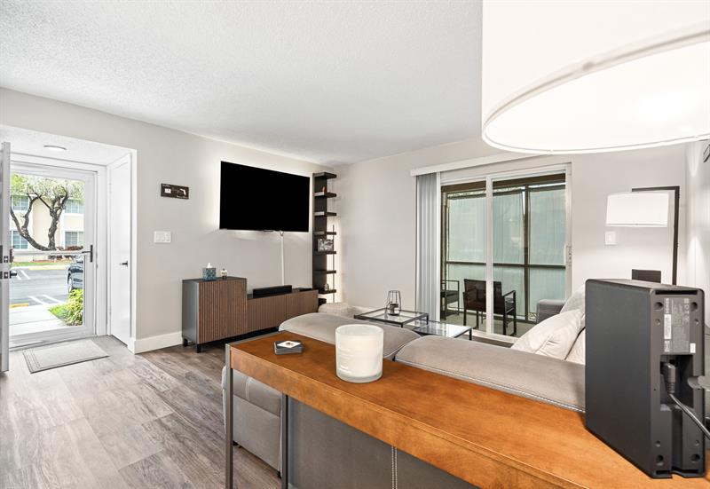 4620 W Mcnab Road Pompano Beach FL 33069