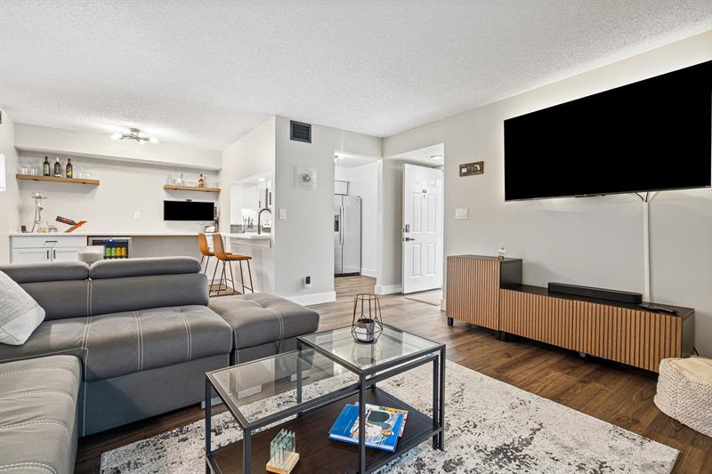 4620 W Mcnab Road Pompano Beach FL 33069