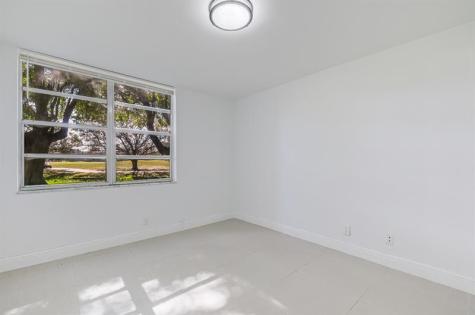 9471 Evergreen Place Davie FL 33324