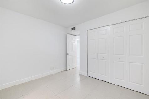 9471 Evergreen Place Davie FL 33324