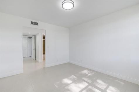 9471 Evergreen Place Davie FL 33324