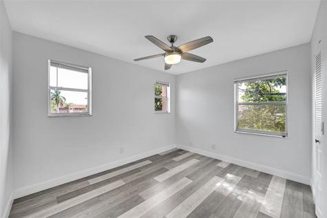 9761 Sunrise Lakes Boulevard Sunrise FL 33322