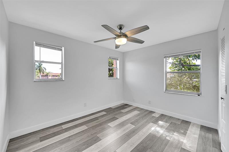 9761 Sunrise Lakes Boulevard Sunrise FL 33322