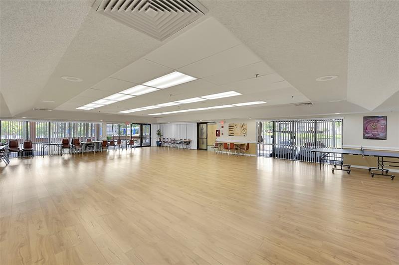 9761 Sunrise Lakes Boulevard Sunrise FL 33322