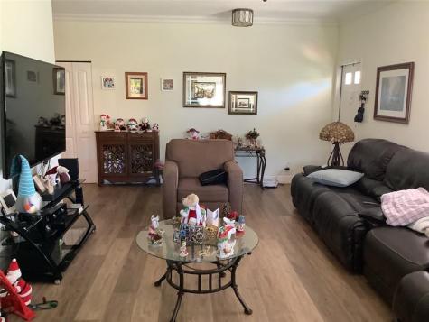 4765 S Hemingway Circle Margate FL 33063