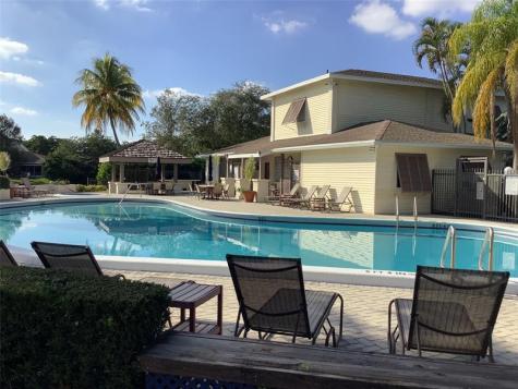 4765 S Hemingway Circle Margate FL 33063