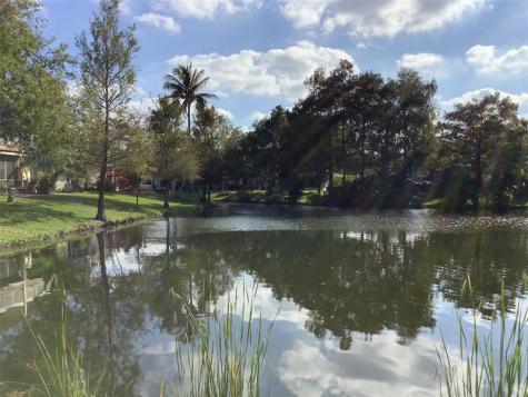 4765 S Hemingway Circle Margate FL 33063
