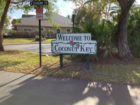 4765 S Hemingway Circle Margate FL 33063