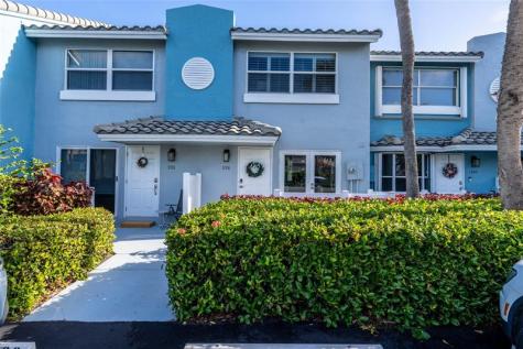 998 E Jeffery Street Boca Raton FL 33487