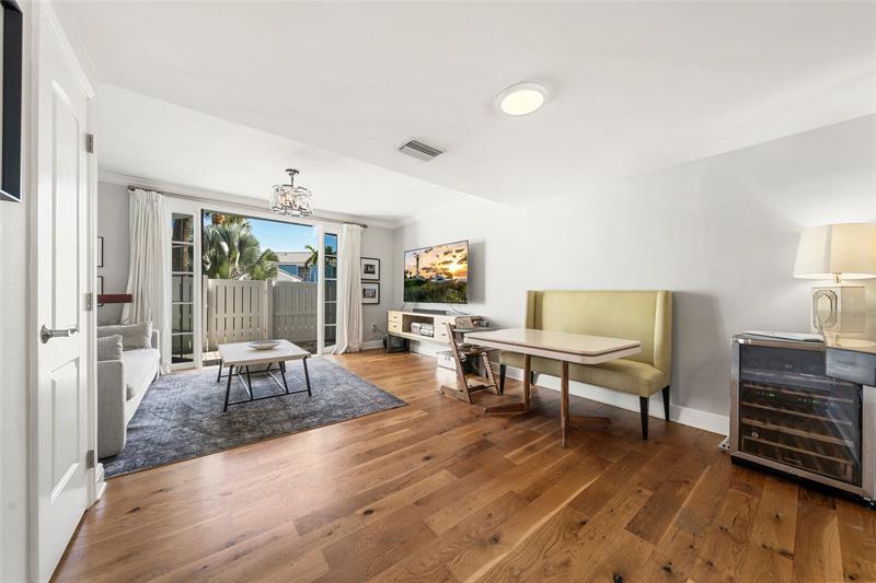 998 E Jeffery Street Boca Raton FL 33487