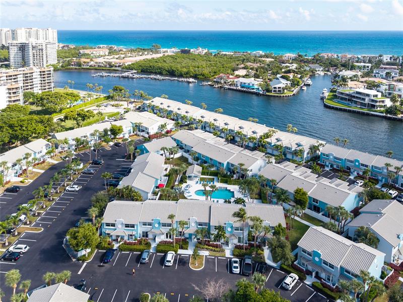 998 E Jeffery Street Boca Raton FL 33487