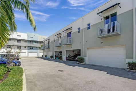 480 NE 35th Court Oakland Park FL 33334
