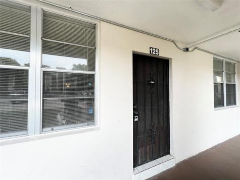 2650 NW 49th Avenue Lauderdale Lakes FL 33313