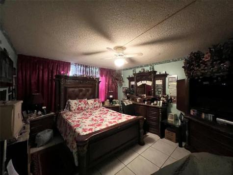 2650 NW 49th Avenue Lauderdale Lakes FL 33313