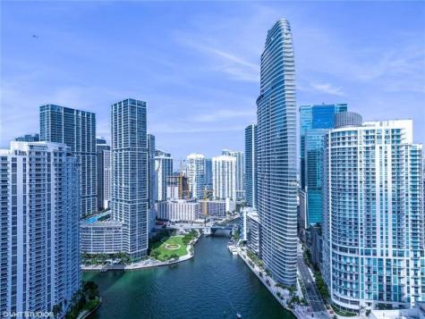 300 Biscayne Boulevard Way Miami FL 33131