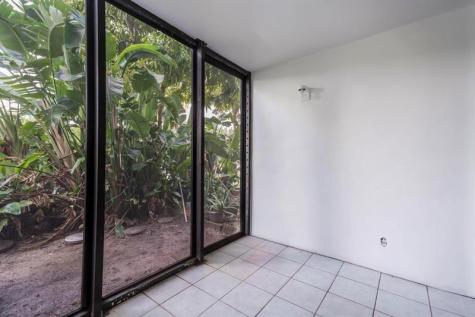 210 Lake Pointe Drive Oakland Park FL 33309