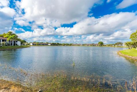 210 Lake Pointe Drive Oakland Park FL 33309
