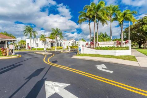 210 Lake Pointe Drive Oakland Park FL 33309